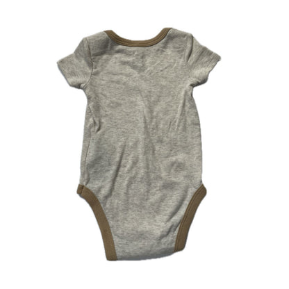 Petit ensemble Nike-0-6 mois